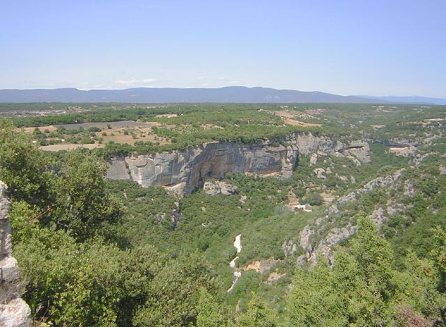 Sentier des Crêtes du Luberon (départ Bonnieux)