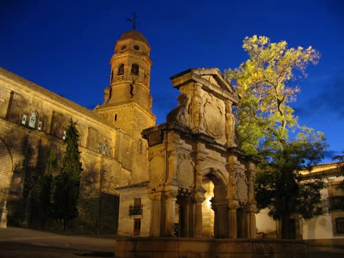 Baeza - Puerta de Jaén y Arco de Villalar