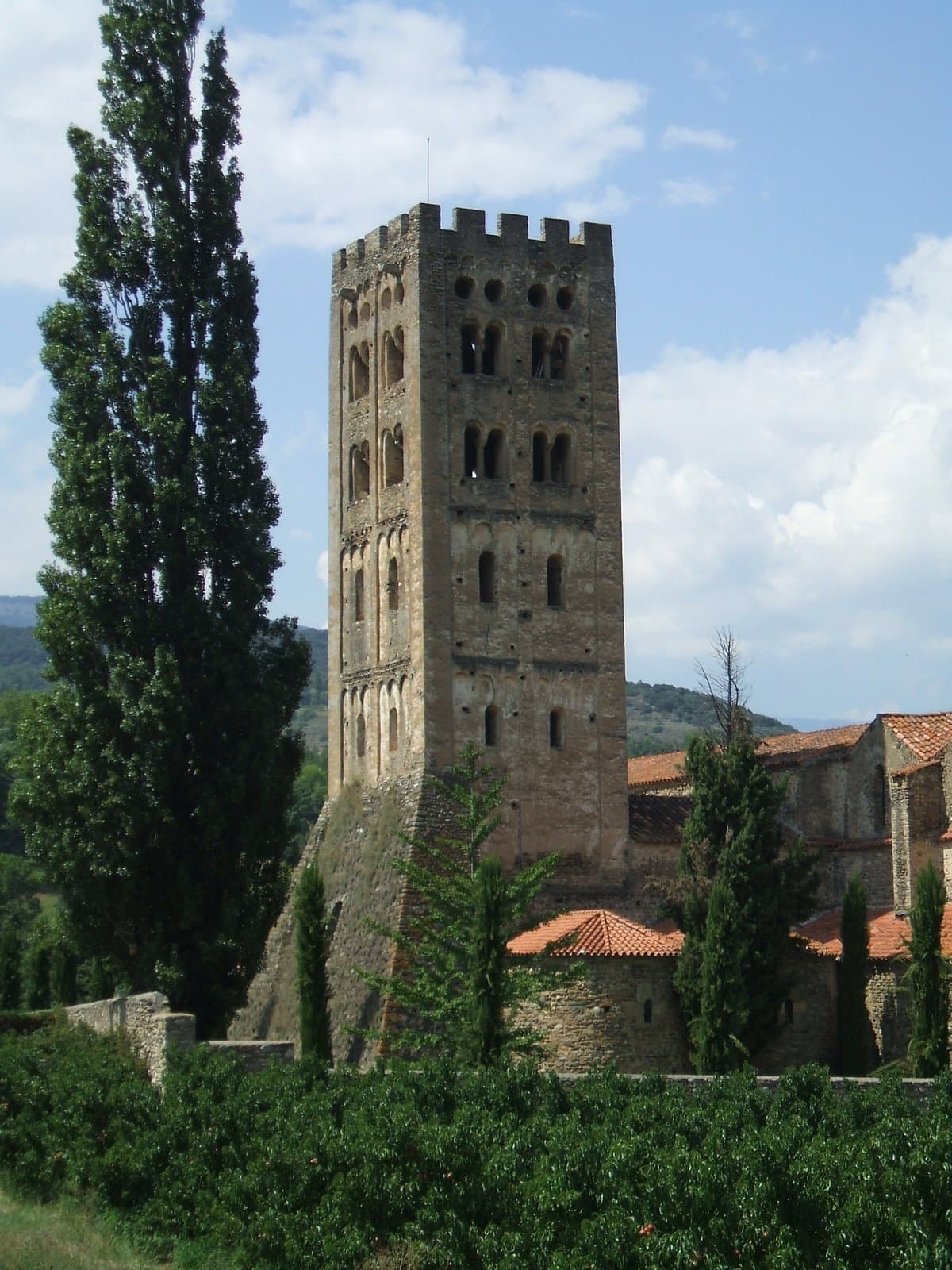 Église Saint-Michel de Roussillon