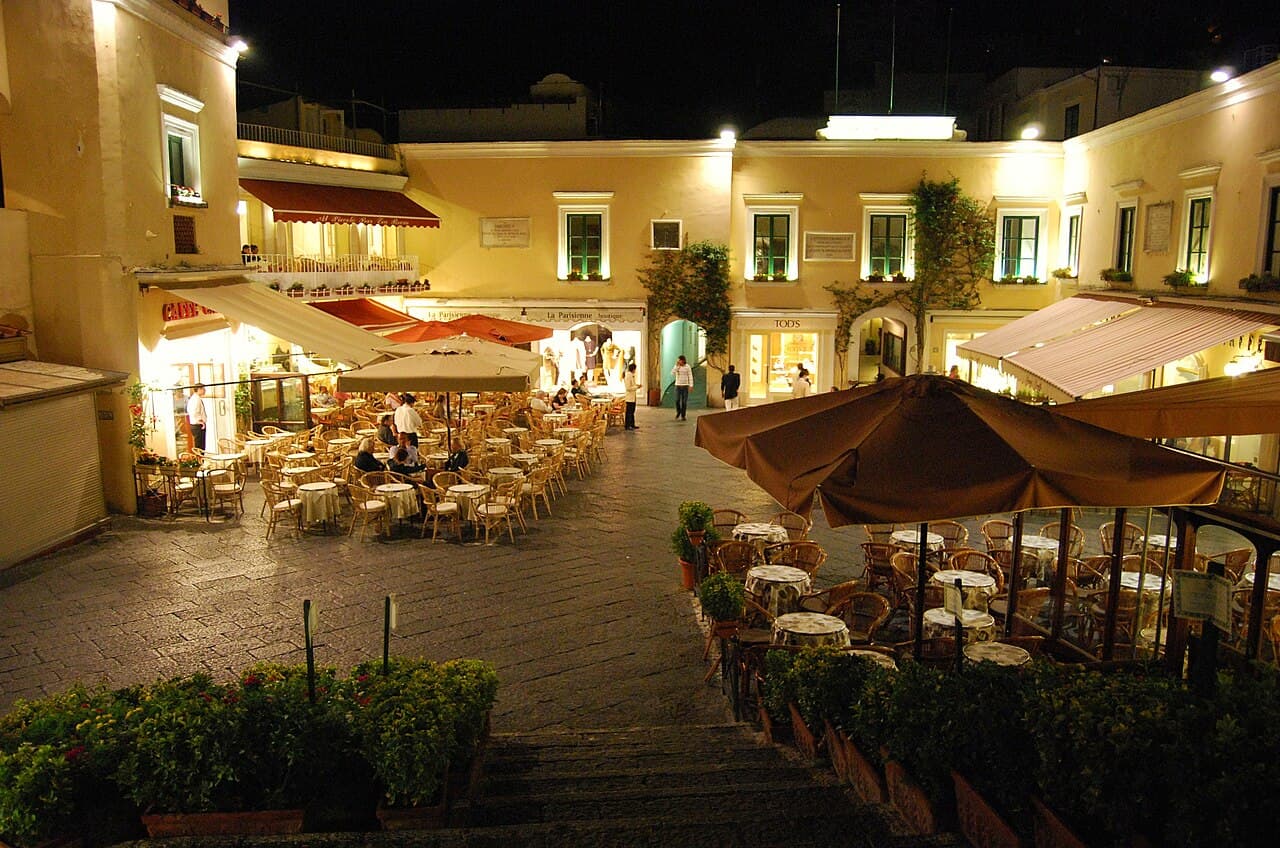 Piazzetta di Capri (Piazza Umberto I)