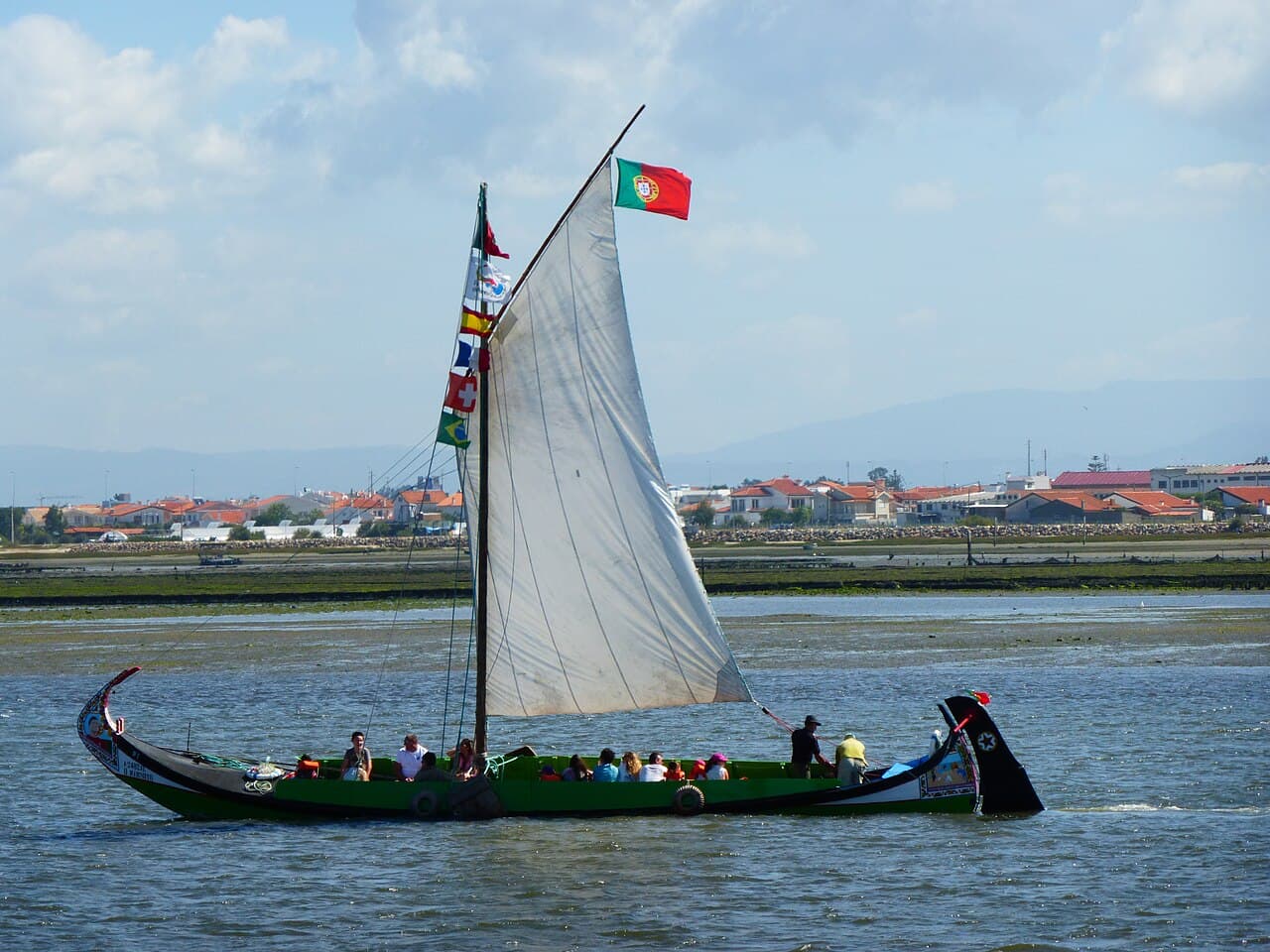 Ria de Aveiro – Passeio de Moliceiro