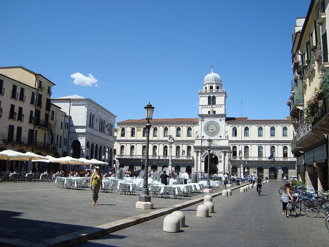Torre dell'Orologio — Piazza dei Signori