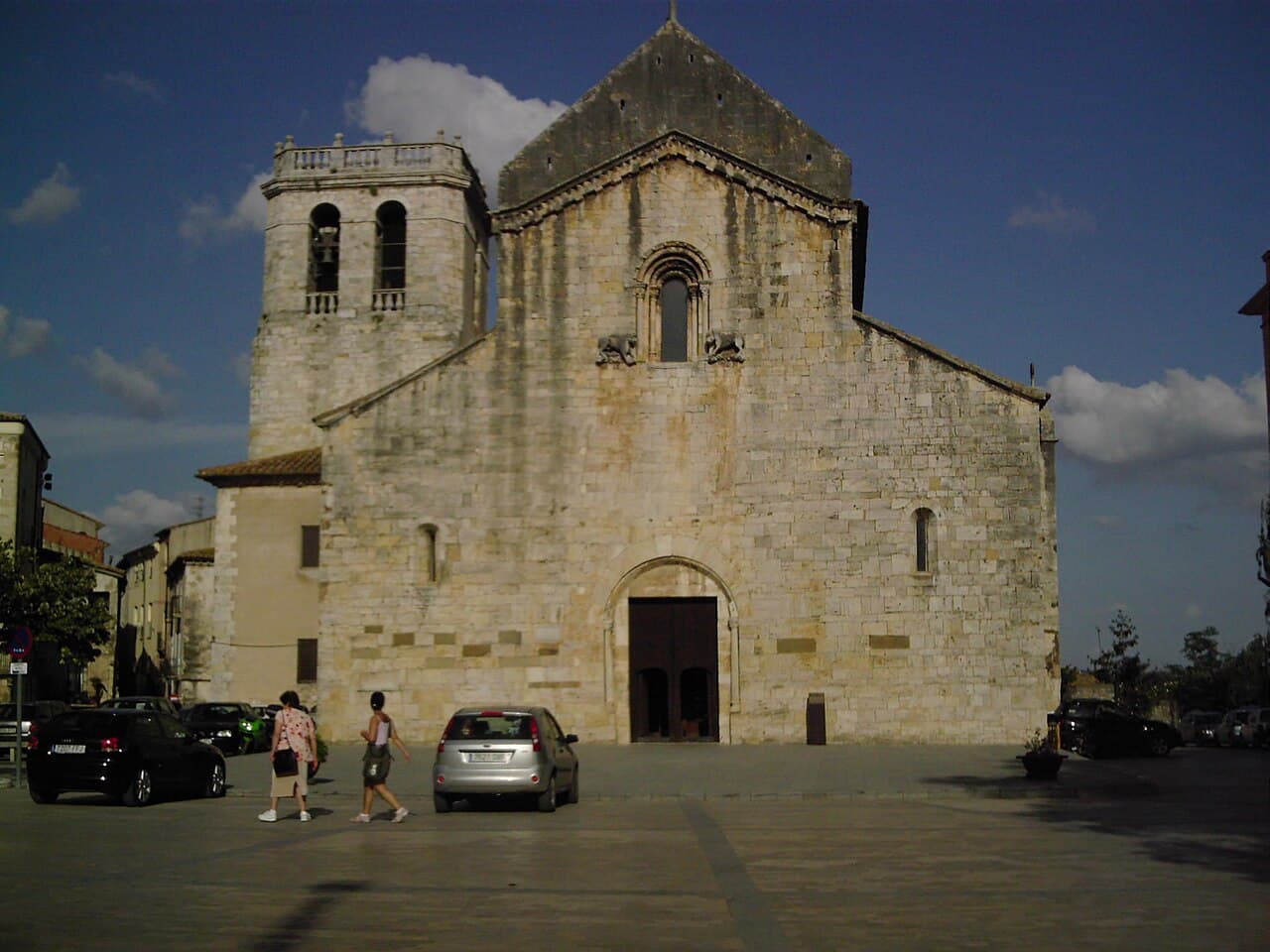 Monestir de Sant Pere de Besalú