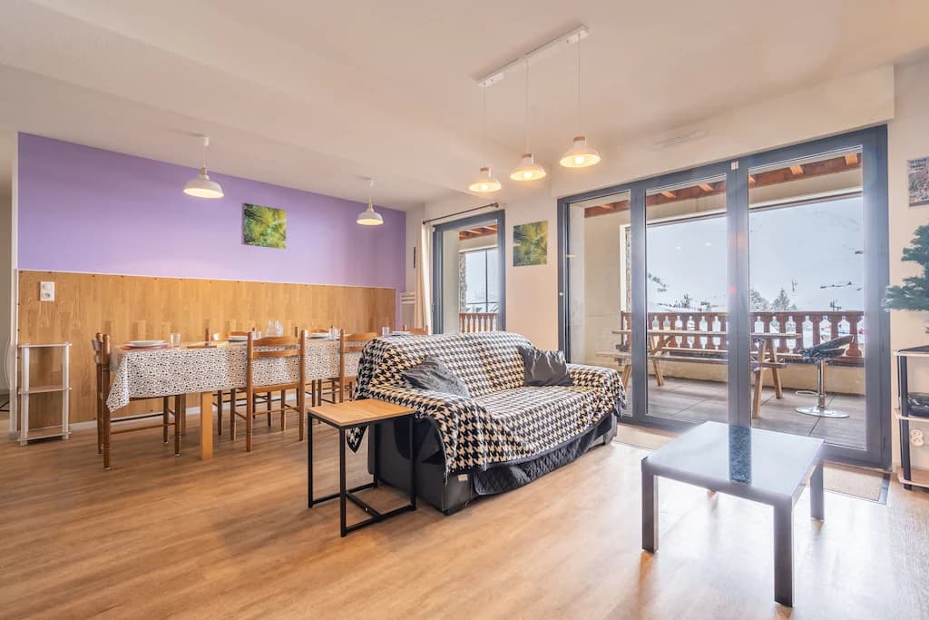 SALLE A MANGER PLUS SALON