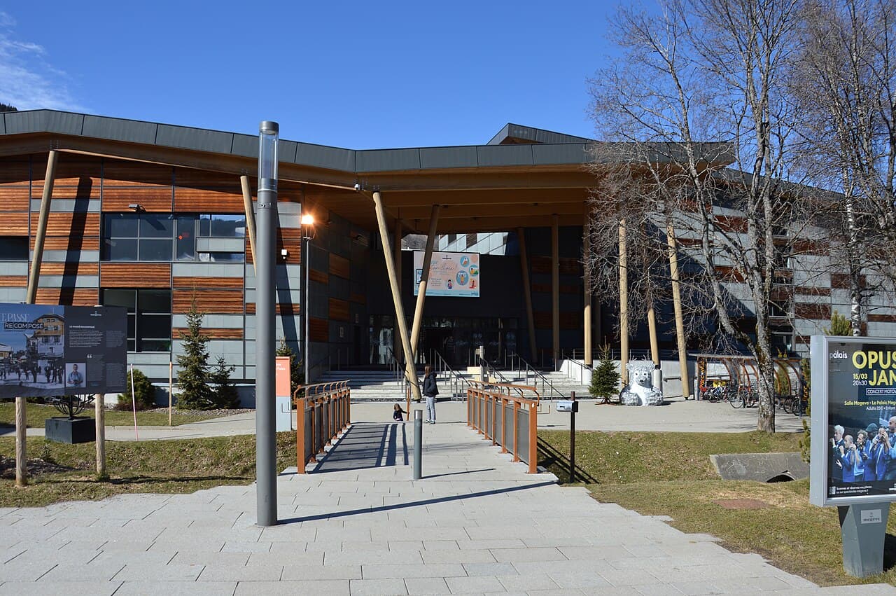 Megève - Palais des Sports et des Congrès de Megève